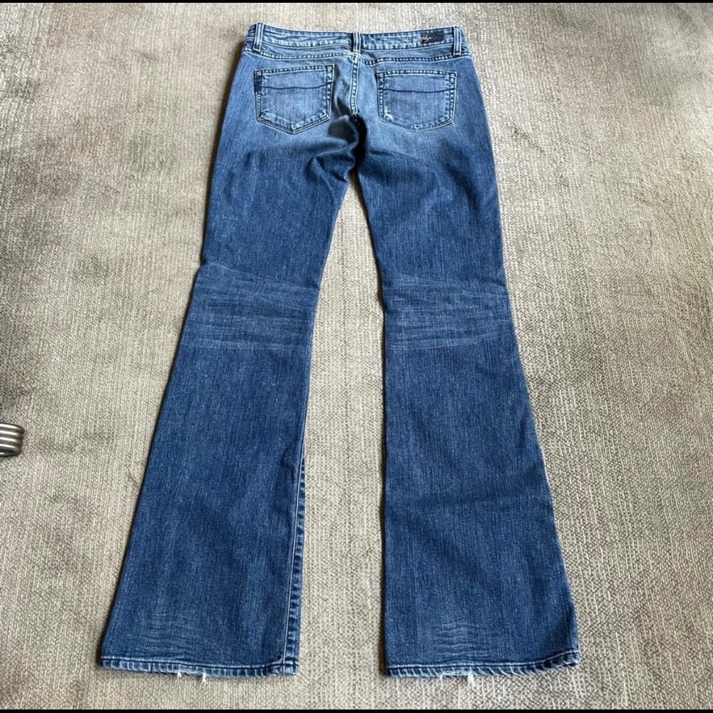 PAIGE BLUE JEANS LOW RISE FLAIR LEG